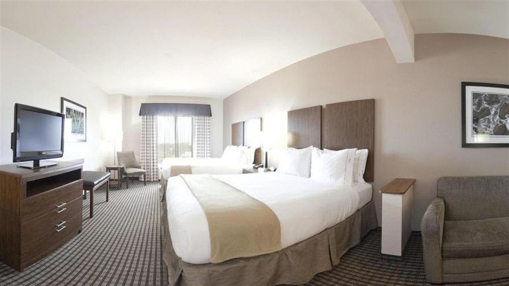 Holiday Inn Express Hotel & Suites Port Arthur, An Ihg Hotel Exterior foto
