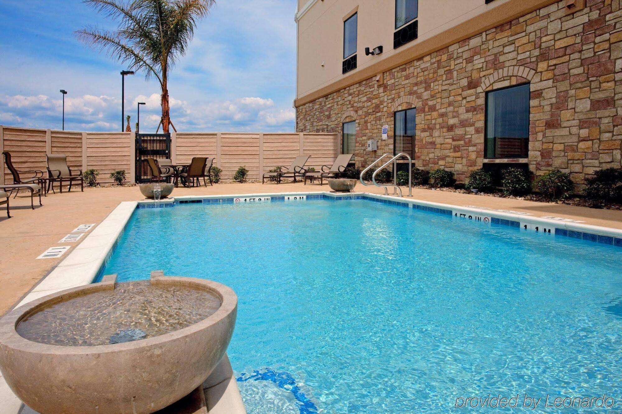 Holiday Inn Express Hotel & Suites Port Arthur, An Ihg Hotel Exterior foto